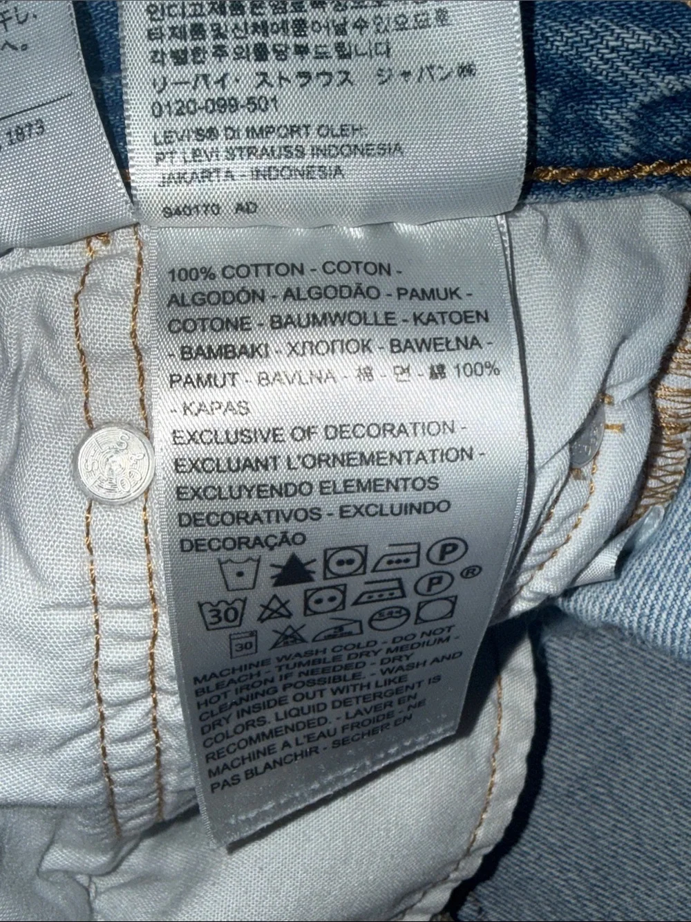 Levis levi denim